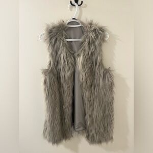 Blacktape faux fur vest, size medium